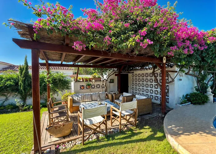 Alfredo - Private Pool Next To The Villa Estepona