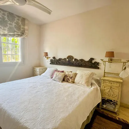 Alfredo - Private Pool Next To The * Эстепона