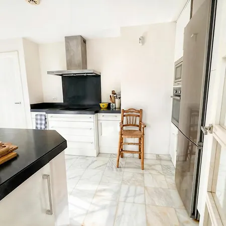 Вилла Alfredo - Private Pool Next To The *